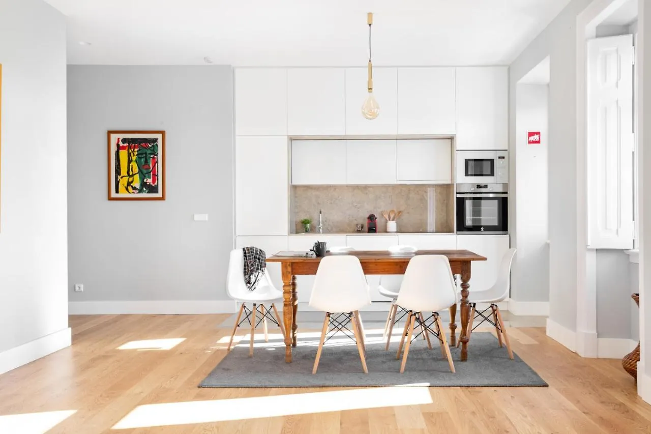 Joivy Marvelous 3-Bed Home With Astonishing View And Terrace, Nearby St George Castle Lisbon 0*,