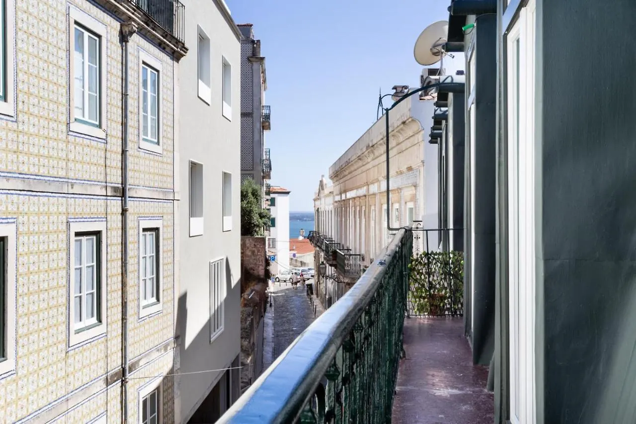 Joivy Marvelous 3-Bed Home With Astonishing View And Terrace, Nearby St George Castle Lisbon Apartment